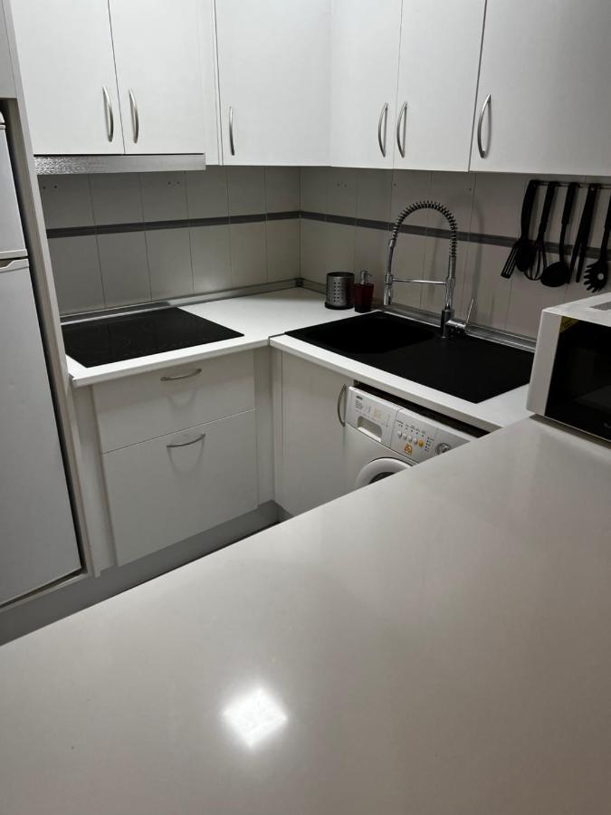 Synergy Apartment, 2 Bedroom, City Center By Namaste Elite Торемолинос Екстериор снимка